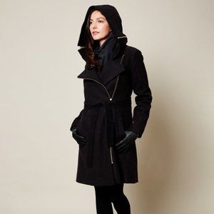 VAUTE Couture Emily Future Hooded Coat Black